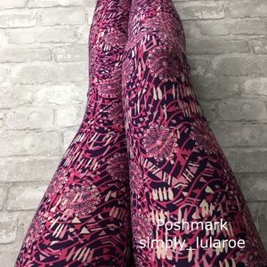 LuLaRoe OS Pink Floral Leggings